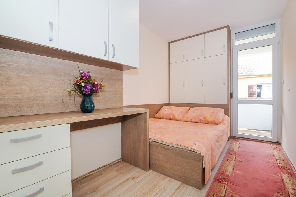 Apartment Orlovic Old Town Zadar Cameră foto